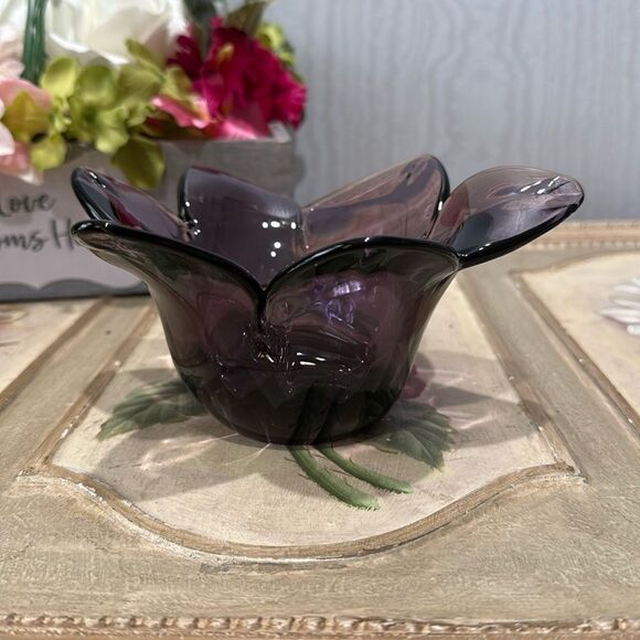 Vintage Handblown Amethyst Purple Murano Glass Tulip Flower Shape Vase Dish - Picture 2 of 12